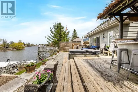 1094 River Road West Wasaga Beach ON L9Z 2W7
