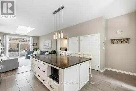 1094 River Road West Wasaga Beach ON L9Z 2W7
