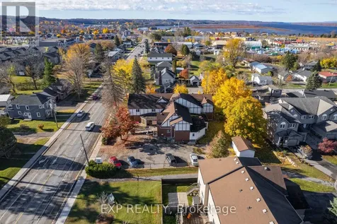 2526 Laurier Street Clarence-rockland ON K4K 1B1