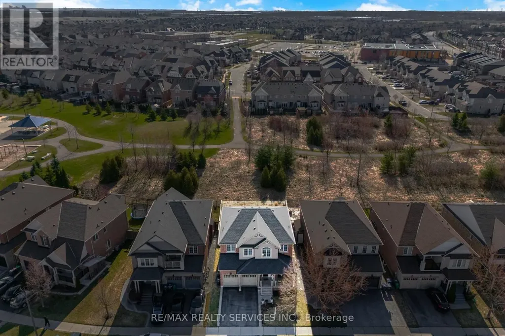 23 Twistleton Street Caledon ON L7C 3V9