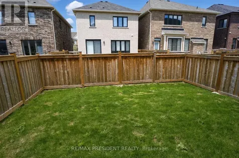 34 Eberly Woods Drive Caledon ON L7C 4J2