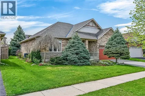 73 Cobblestone Drive Paris ON N3L 4G3