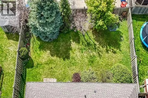 73 Cobblestone Drive Paris ON N3L 4G3