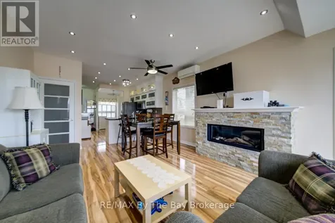 216 River Road East Wasaga Beach ON L9Z 2L6