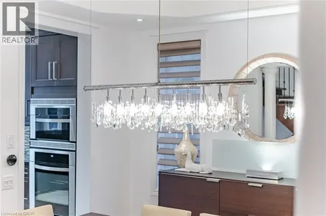 3305 Mistwell Crescent Oakville ON L6L 0A3
