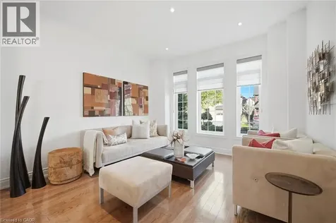 3305 Mistwell Crescent Oakville ON L6L 0A3