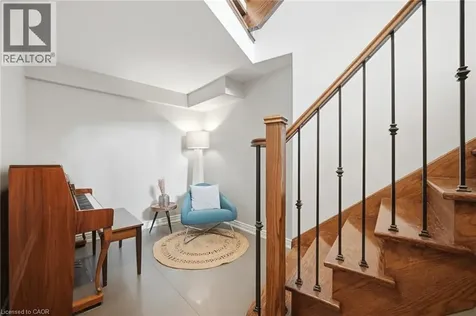 3305 Mistwell Crescent Oakville ON L6L 0A3