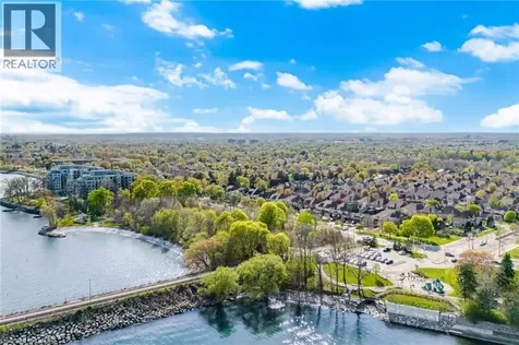 3305 Mistwell Crescent Oakville ON L6L 0A3