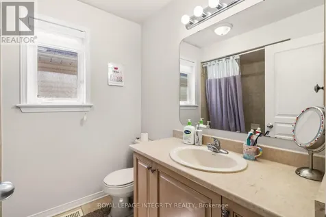 407 Celtic Ridge Crescent Ottawa ON K2W 0B3