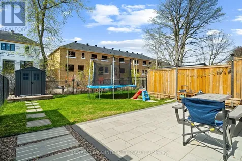 407 Celtic Ridge Crescent Ottawa ON K2W 0B3