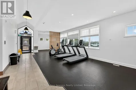 17 Spooner Crescent Collingwood ON L9Y 1T3