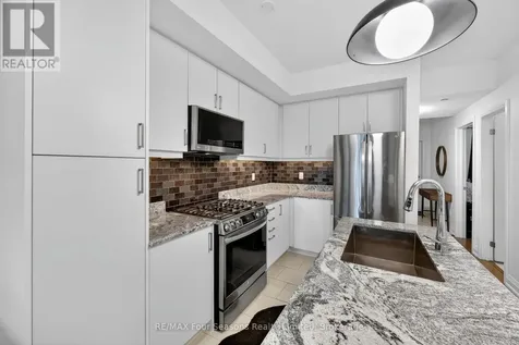17 Spooner Crescent Collingwood ON L9Y 1T3