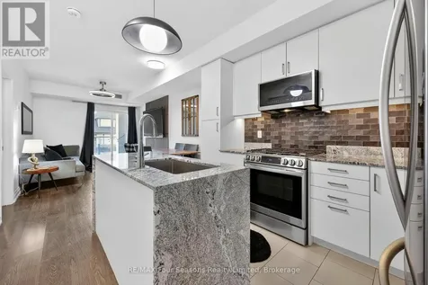 17 Spooner Crescent Collingwood ON L9Y 1T3