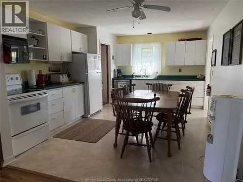 945 West Shore Road Pelee Island ON N0R 1M0