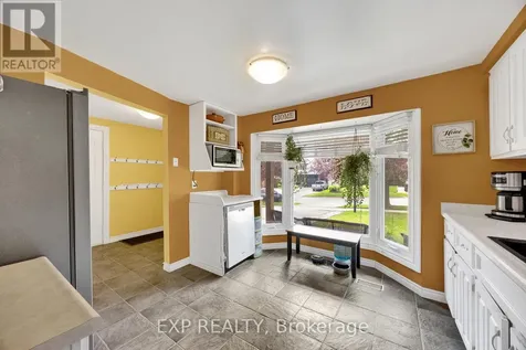 220 Rosebank Place Kitchener ON N2E 2R8