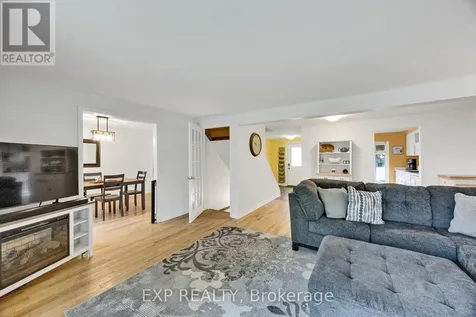 220 Rosebank Place Kitchener ON N2E 2R8