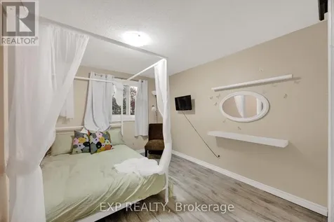 220 Rosebank Place Kitchener ON N2E 2R8