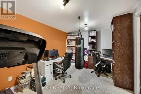 220 Rosebank Place Kitchener ON N2E 2R8