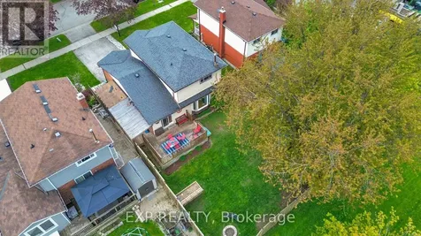 220 Rosebank Place Kitchener ON N2E 2R8