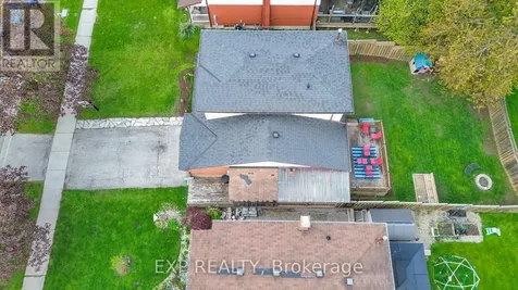 220 Rosebank Place Kitchener ON N2E 2R8