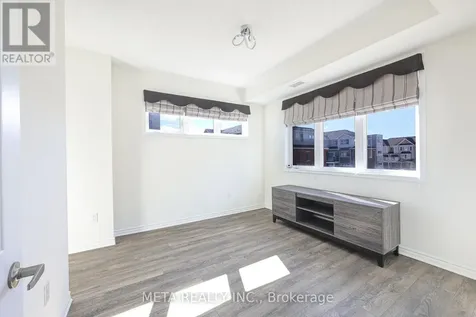 1148 Dragonfly Avenue Pickering ON L1X 0H5