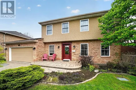 1613 Blakely Drive Cornwall ON K6J 5K5