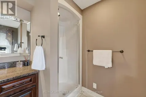 1613 Blakely Drive Cornwall ON K6J 5K5