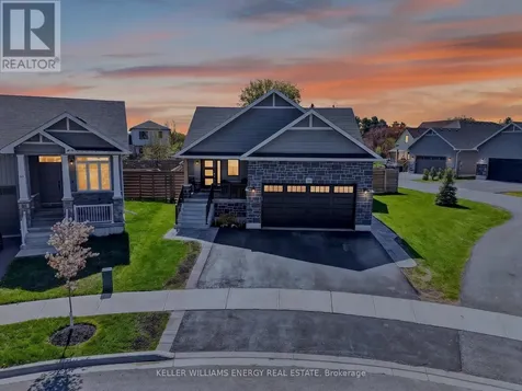 67 Farrington Crescent Prince Edward County (Picton Ward) ON K0K 2T0