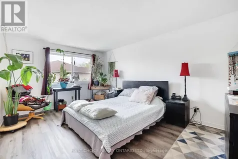 10 Maravista Drive Ottawa ON K2J 2Z5