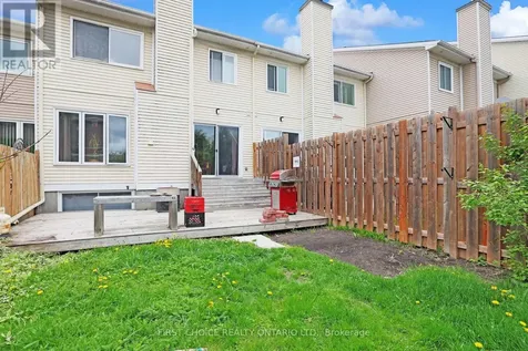 10 Maravista Drive Ottawa ON K2J 2Z5