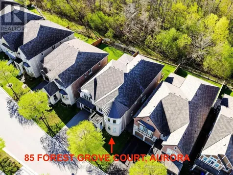 85 Forest Grove Court Aurora ON L4G 3G4