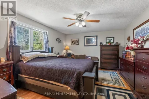 1346 Station Hill Road Laurentian Valley ON K8A 6W7