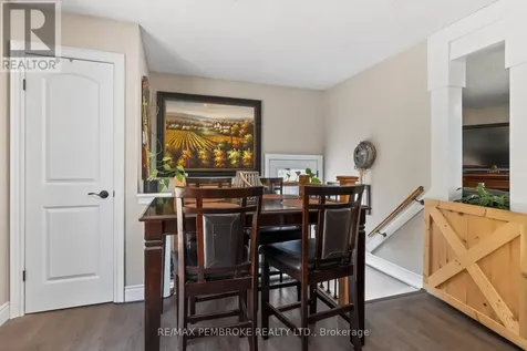 1346 Station Hill Road Laurentian Valley ON K8A 6W7