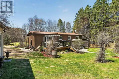 1346 Station Hill Road Laurentian Valley ON K8A 6W7