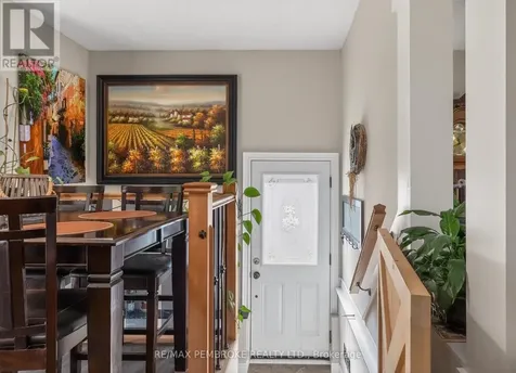 1346 Station Hill Road Laurentian Valley ON K8A 6W7