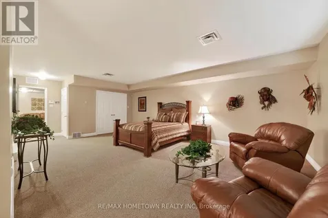 16024 Lakeside Drive South Stormont ON K0C 1P0
