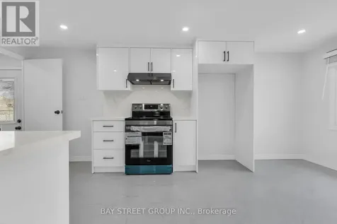 66 Amos Avenue Waterloo ON N2L 5G3