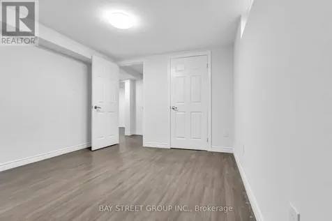 66 Amos Avenue Waterloo ON N2L 5G3