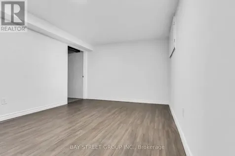 66 Amos Avenue Waterloo ON N2L 5G3