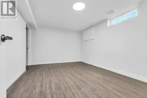 66 Amos Avenue Waterloo ON N2L 5G3