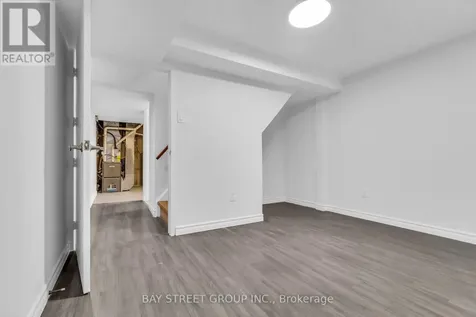 66 Amos Avenue Waterloo ON N2L 5G3