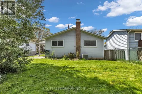 66 Amos Avenue Waterloo ON N2L 5G3