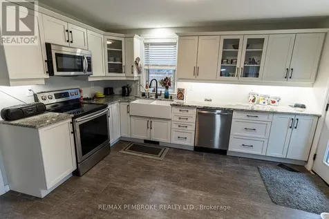 496 Wilbert Street Pembroke ON K8A 3G6