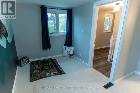 496 Wilbert Street Pembroke ON K8A 3G6