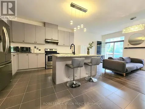 360 William Graham Drive Aurora ON L4G 0Z9