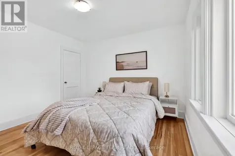 131 Acacia Avenue Ottawa ON K1M 0R2