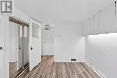 131 Acacia Avenue Ottawa ON K1M 0R2
