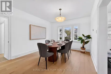 131 Acacia Avenue Ottawa ON K1M 0R2
