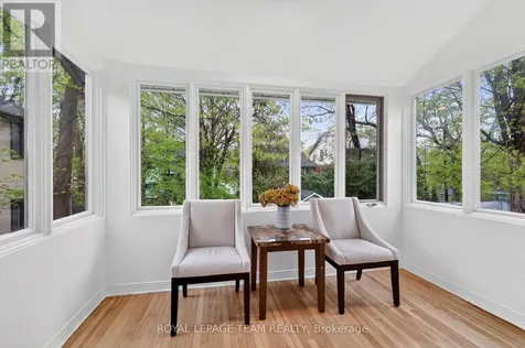 131 Acacia Avenue Ottawa ON K1M 0R2