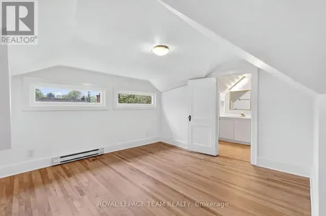 131 Acacia Avenue Ottawa ON K1M 0R2